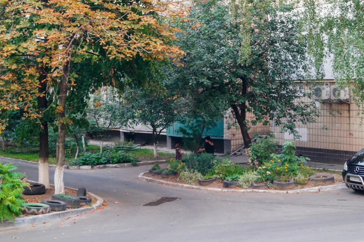 Khoroshaya Kvartira Goloseevskaya 3 Kiew Exterior foto